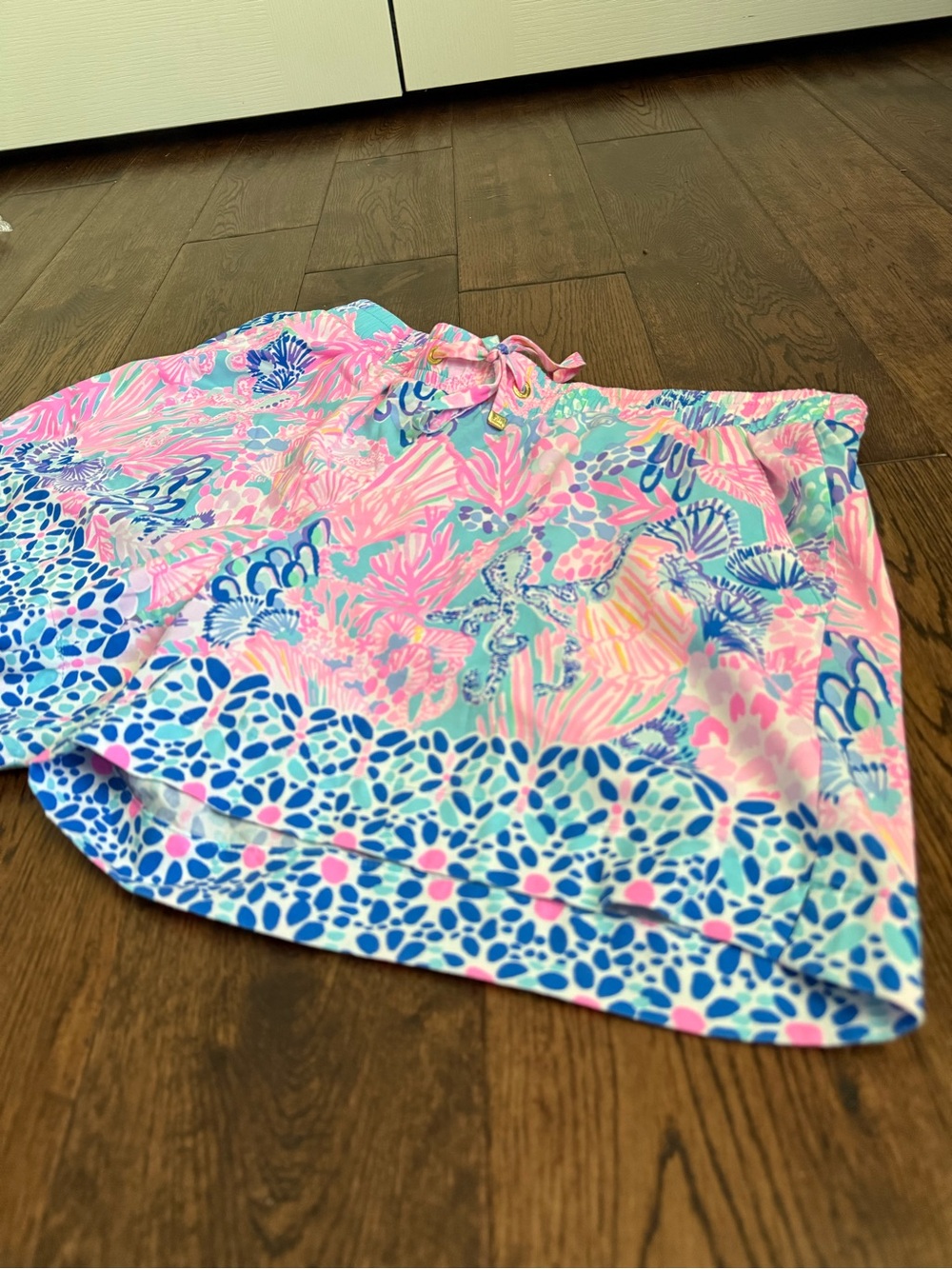 Lilly Pulitzer Shorts - Picture 2 of 9